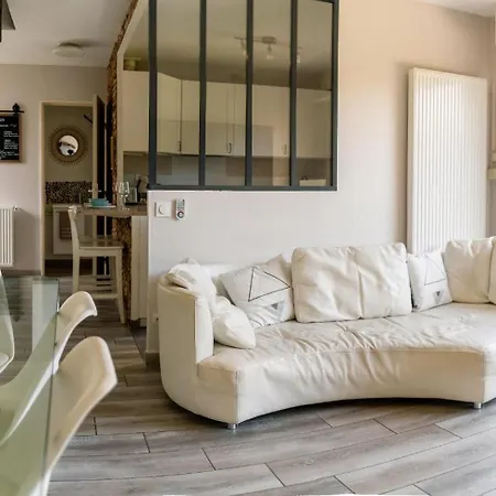 Le Patio Garonne Maison 6 Personnes, Climatise, Netflix וילה