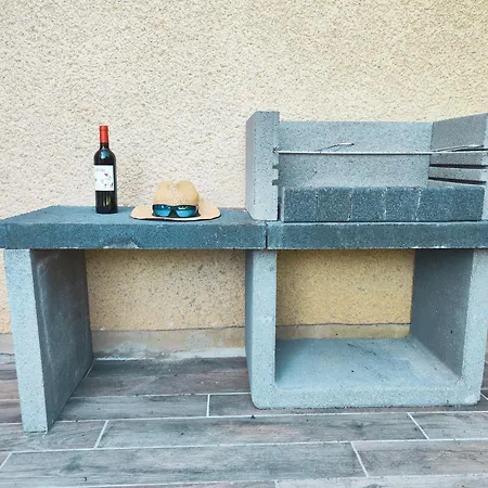 Le Patio Garonne Maison 6 Personnes, Climatise, Netflix פורטה-סור-גארון