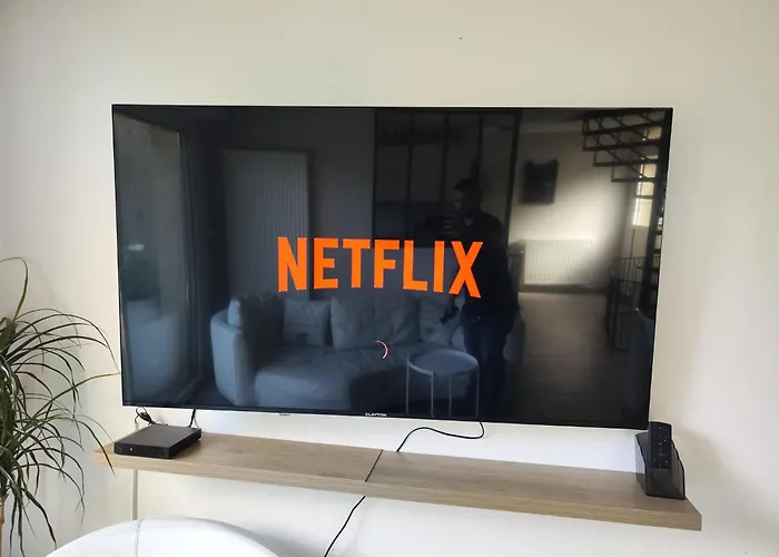 Le Patio Garonne Maison 6 Personnes, Climatise, Netflix فيلة *