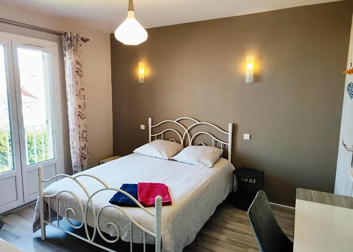 Le Patio Garonne Maison 6 Personnes, Climatise, Netflix Вилла